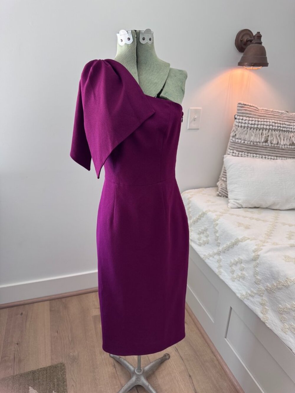 Dress the Population | Tiffany One Shoulder Bow Dress | S